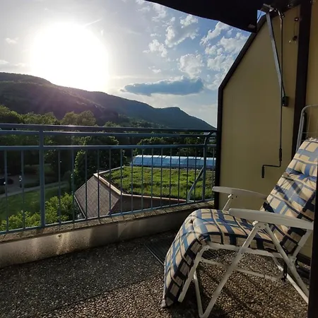 Appartamento Gemuetliche Maisonette Mit Dachterrasse Und Weitblick *