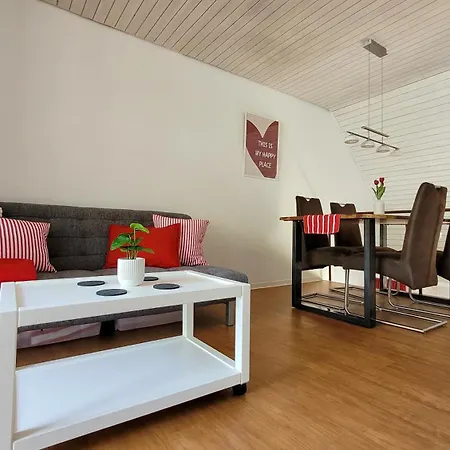 Gemuetliche Maisonette Mit Dachterrasse Und Weitblick Bad Urach