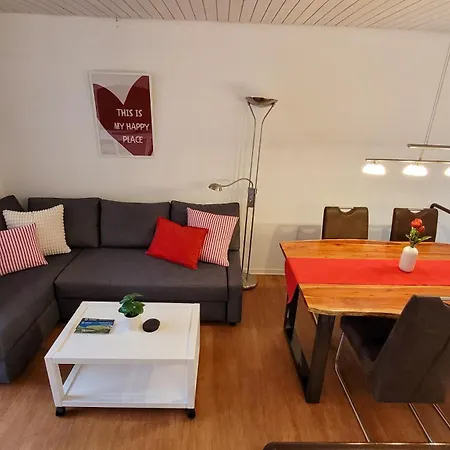 Gemuetliche Maisonette Mit Dachterrasse Und Weitblick شقة *